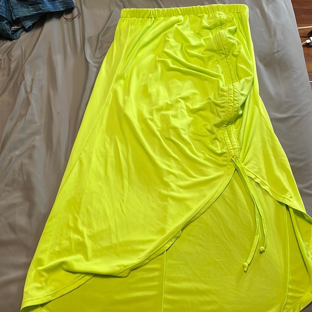adjustable slit neon green skirt